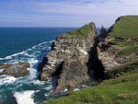 Merope Islands mit Klippen nahe Trevone Bay